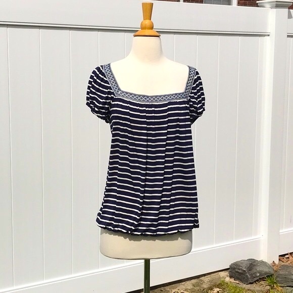 NWT Max Studio Navy Blue and White Striped Shirt Size Medium - Picture 1 of 13